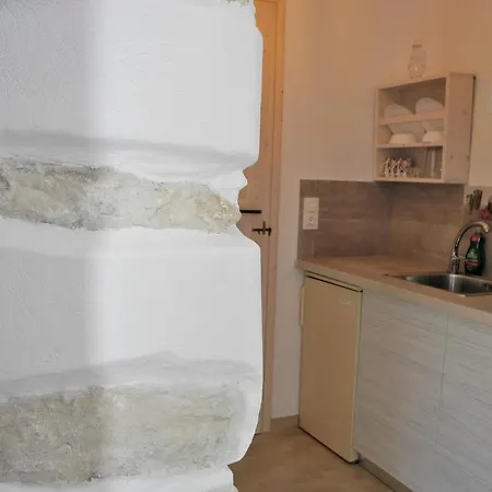 Naxos, Amitis Beach Apt Apartament *